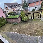 Bonn-Beuel Zentrale Ferienwohnung Mit Parkplaetzen
